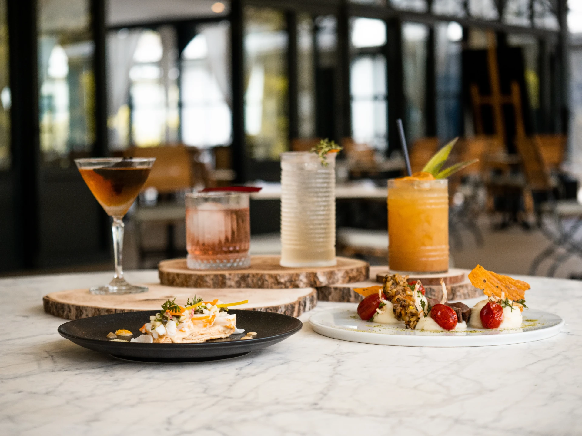 Créations culinaires et cocktails photographiés par Le Studio Marketing